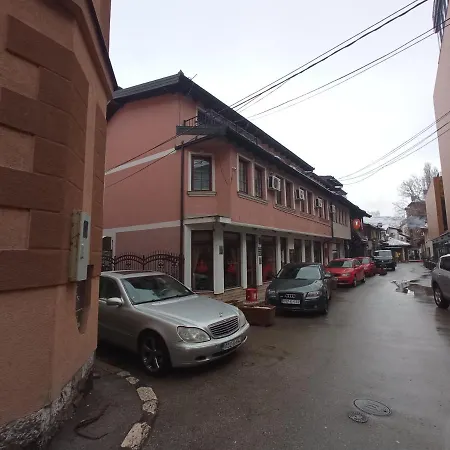 Marrakech * Sarajevo